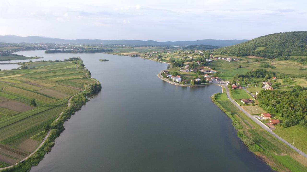 Kuca Za Odmor Jezero Βίλα Ogulin Εξωτερικό φωτογραφία