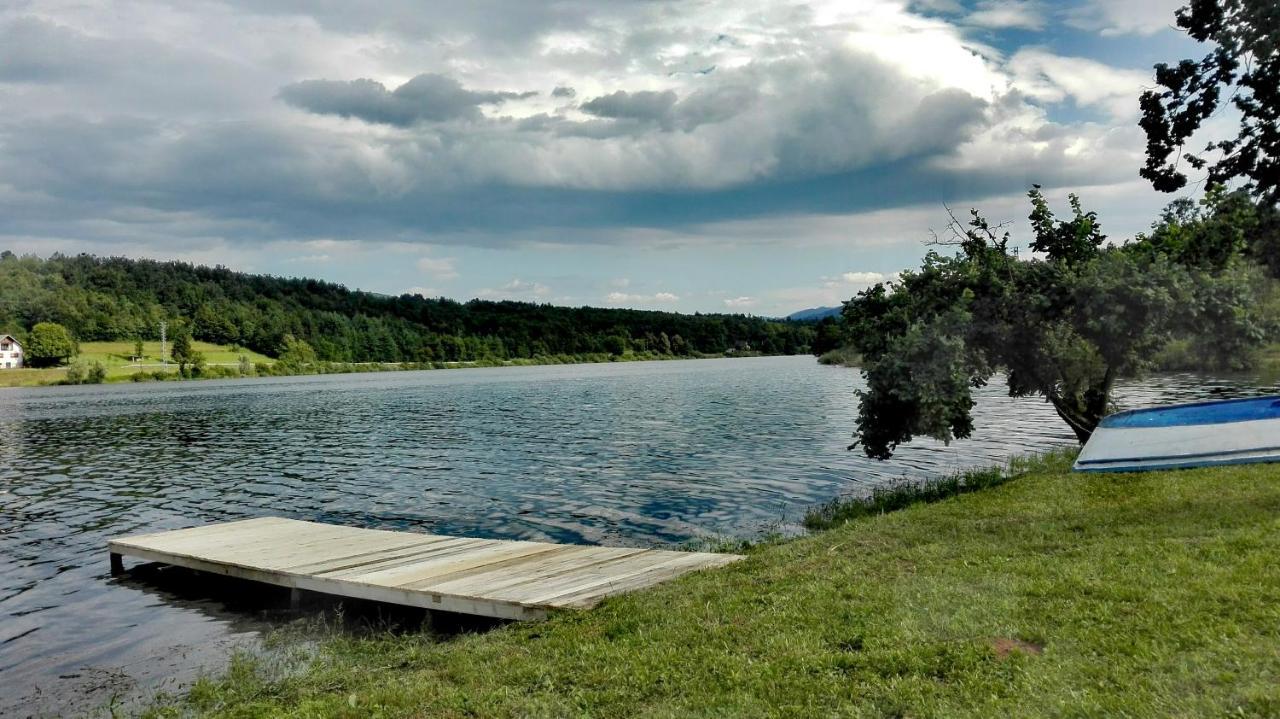 Kuca Za Odmor Jezero Βίλα Ogulin Εξωτερικό φωτογραφία